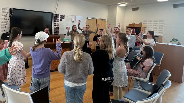 Børnekoret øver